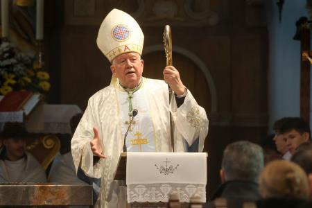 Blagoslov prezbiterija 15 Foto Ljubo Vukelič